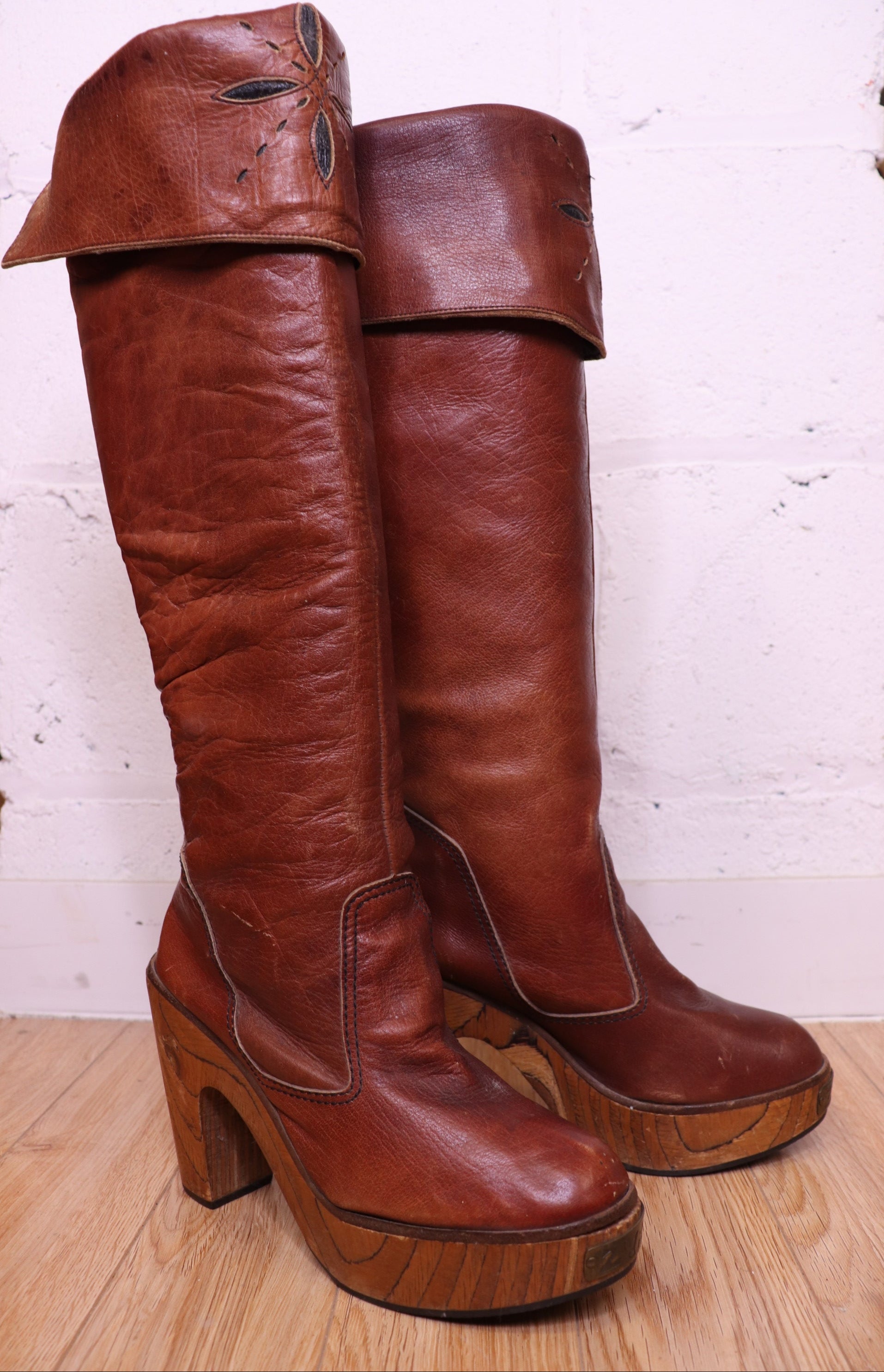 1970s Zodiac Wooden Platform Leather Boots